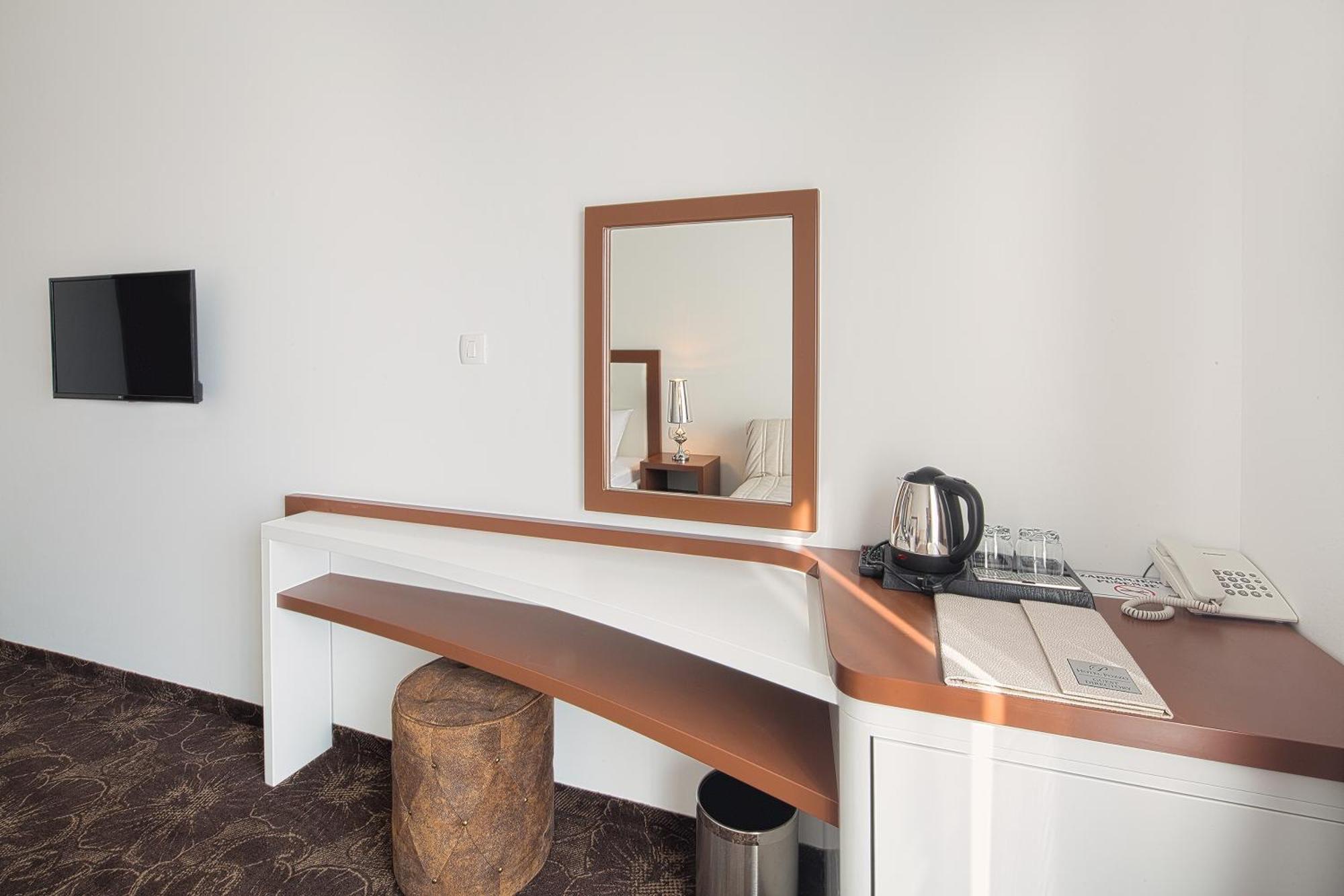 Hotel Pozzo Budva Habitación foto